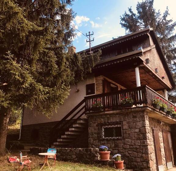 پانسیون Vikend Kuća Betula