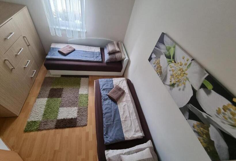 ペンション Doni Prémium Apartmanház