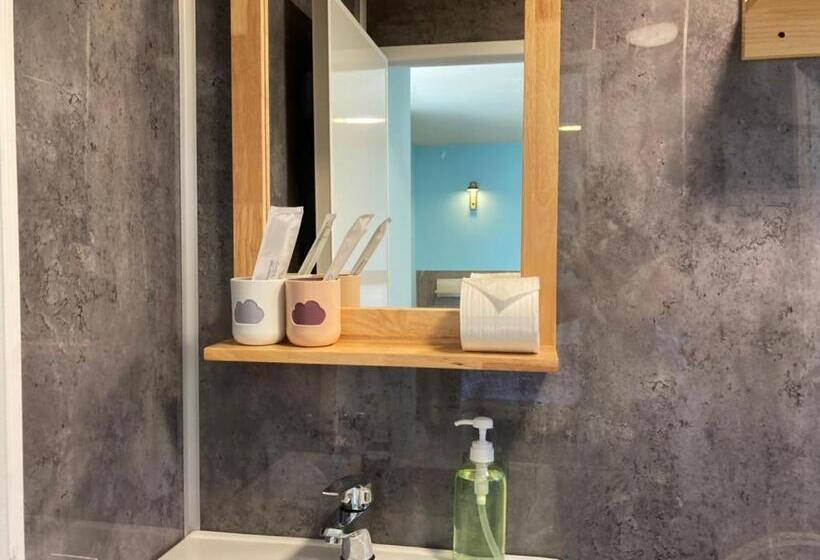 پانسیون 綠島gt大叔民宿