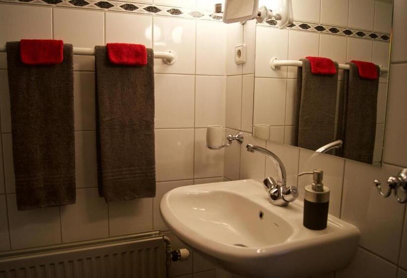 پانسیون The Studio Guesthouse