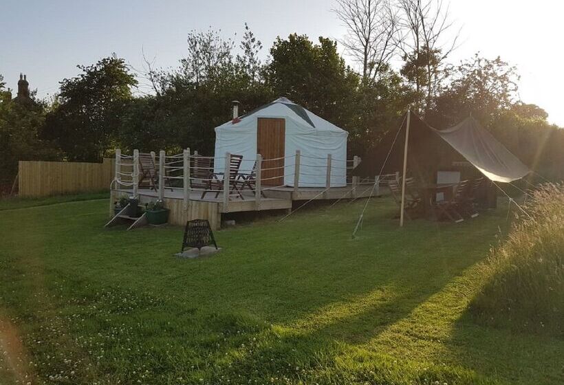 هتل Greenacres Glamping