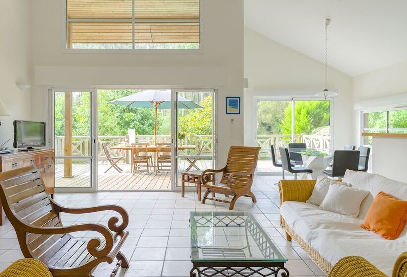 اقامتگاه Lagrange Vacances La Clairière Aux Chevreuils