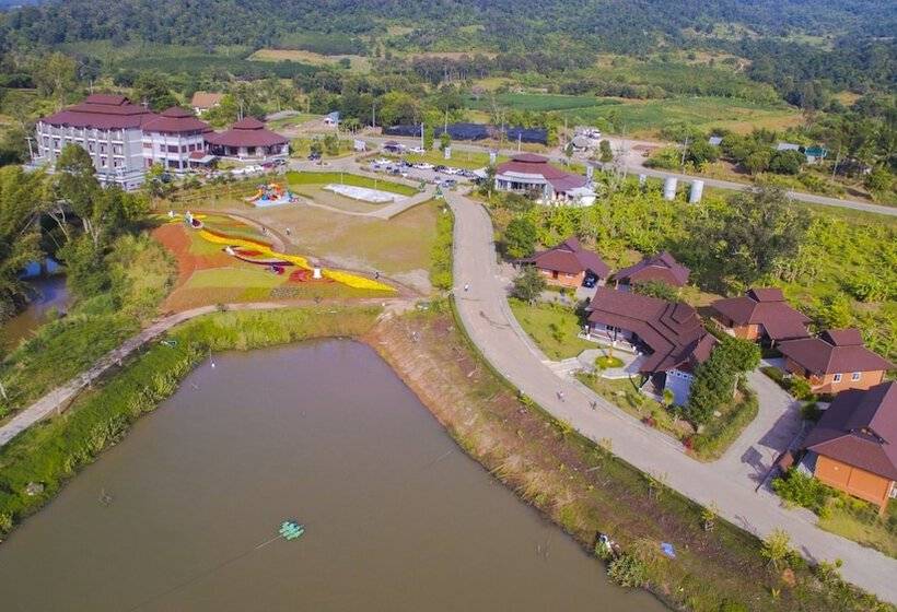 هتل Phurua Sanctuary Resort And Spa