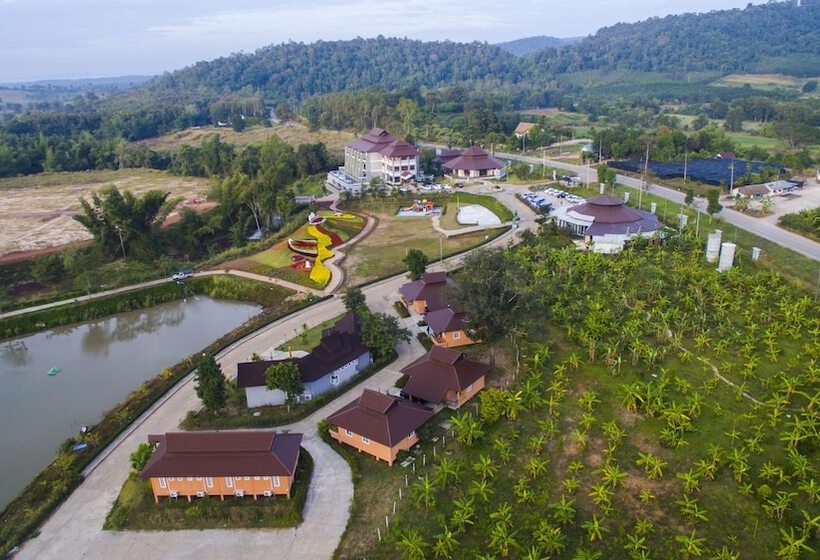 هتل Phurua Sanctuary Resort And Spa