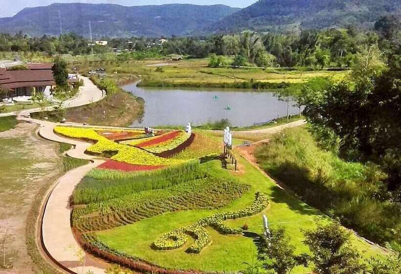 هتل Phurua Sanctuary Resort And Spa