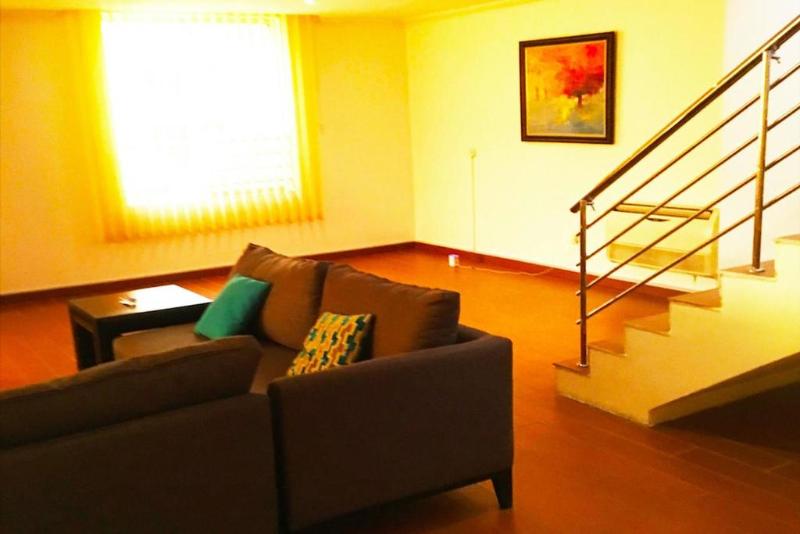 پانسیون Gemini Place Apartments Oniru
