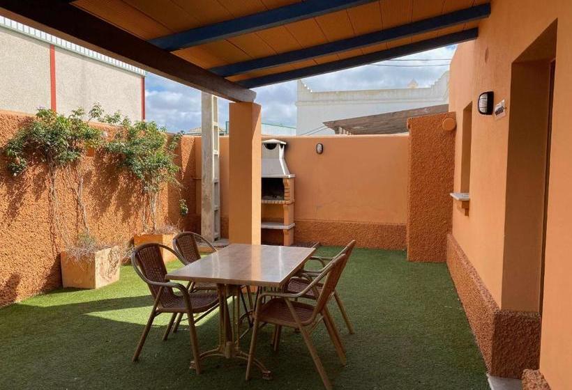 Apartamento Para 4 Personas Con Jardín Privado Y Barbacoa Cerca De La Playa