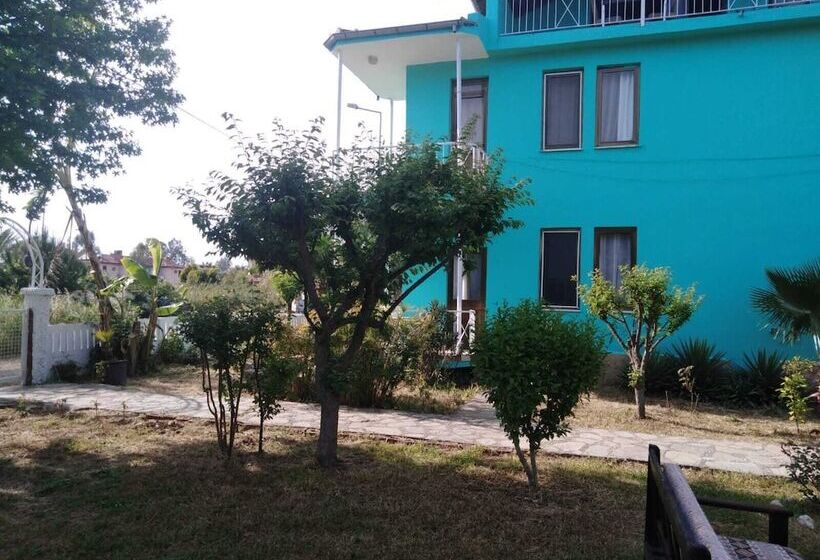 Hix Garden Apart