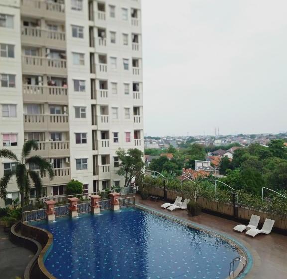 Otel De Green Inn Kebon Jeruk