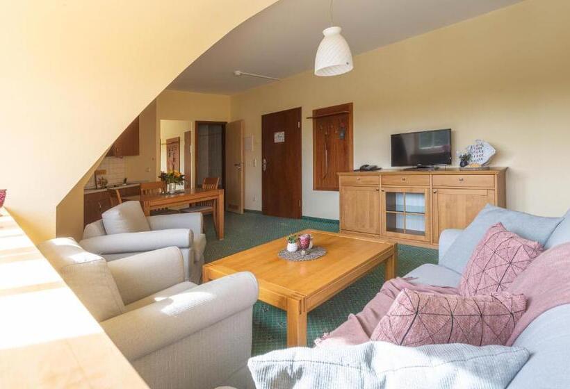 בית מלון כפרי Fischhaus Am Kleinen Glubigsee