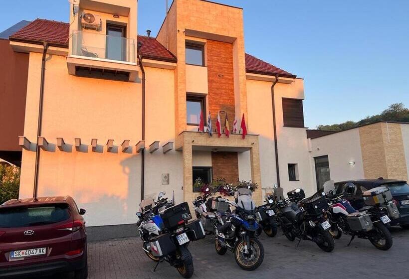 هتل Luxury Apartments 88