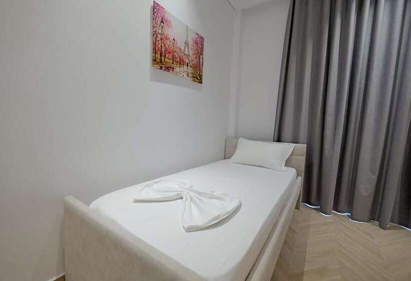 فندق Villa Juna Beach