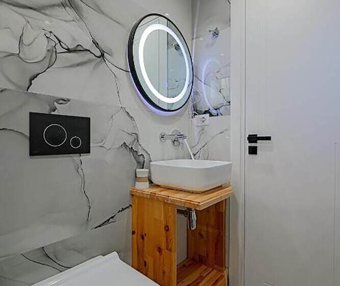 فندق Villa Juna Beach