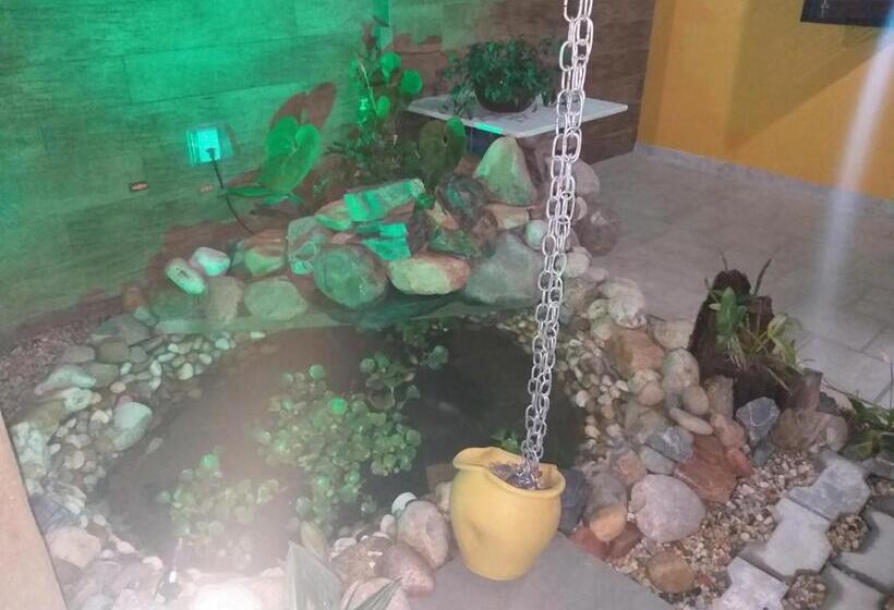 پانسیون Canto Dos Pássaros Bombinhas