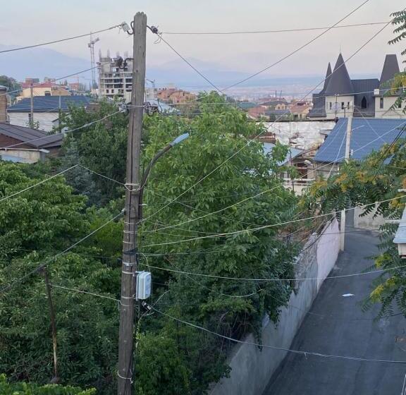 پانسیون Gallery Guesthouse