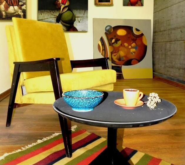 پانسیون Gallery Guesthouse