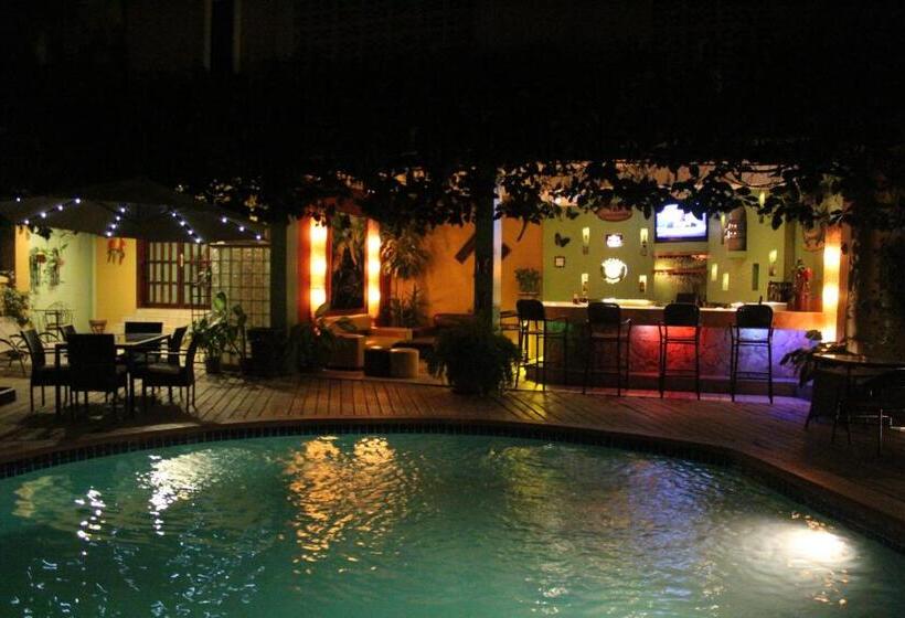 Aparthotel La Cordillera