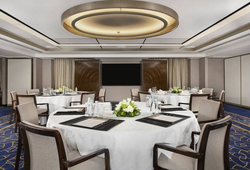 هتل Mandarin Oriental Al Faisaliah, Riyadh