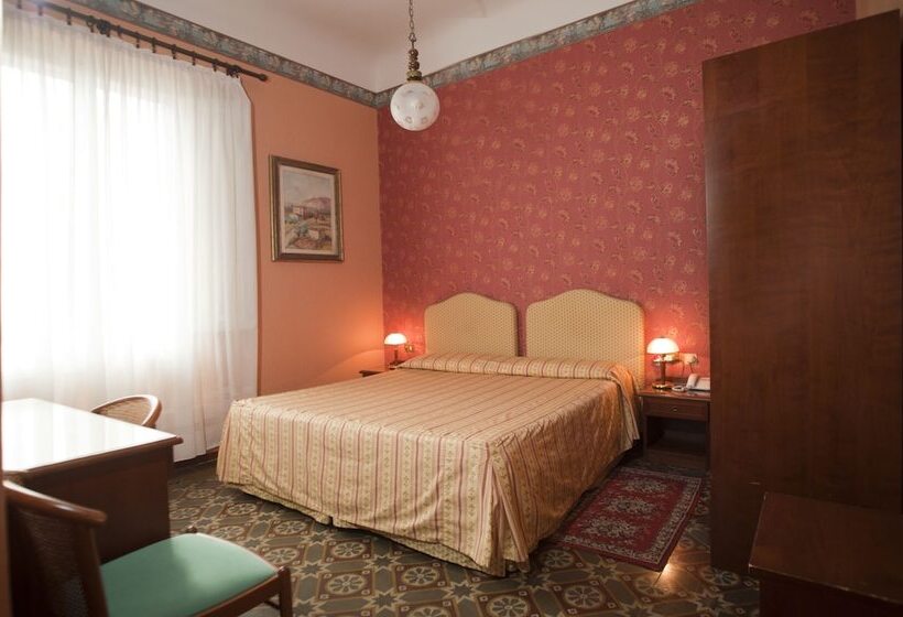 Fotos del hotel Beatrice:  4