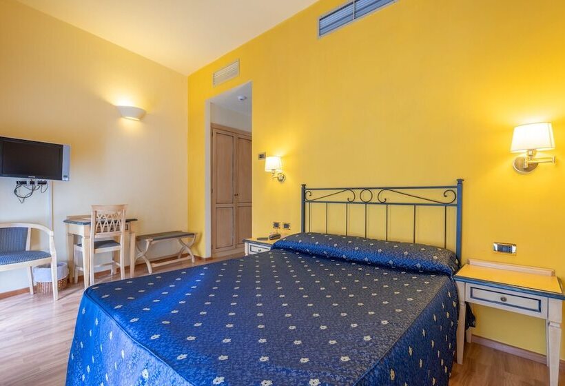 Fotos del hotel Benivieni:  11