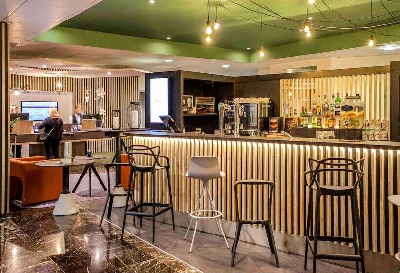 호텔 Ibis Cavaillon Portes Du Luberon