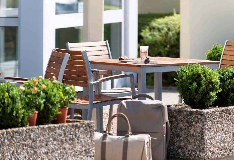 هتل Ibis Köln Frechen