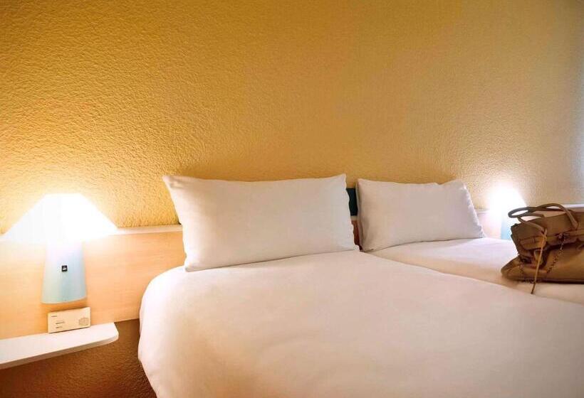 Отель Ibis Leiria Fatima