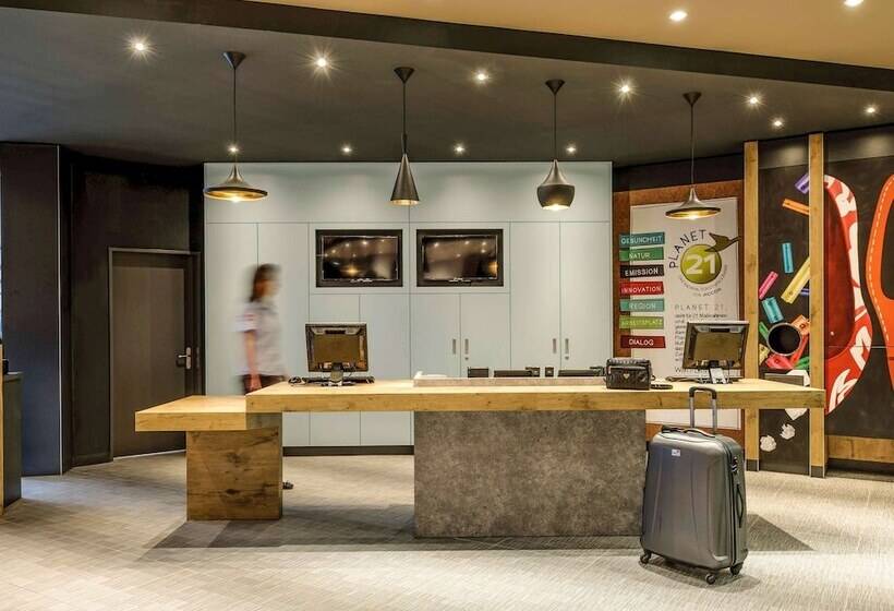 هتل Ibis Luzern Kriens