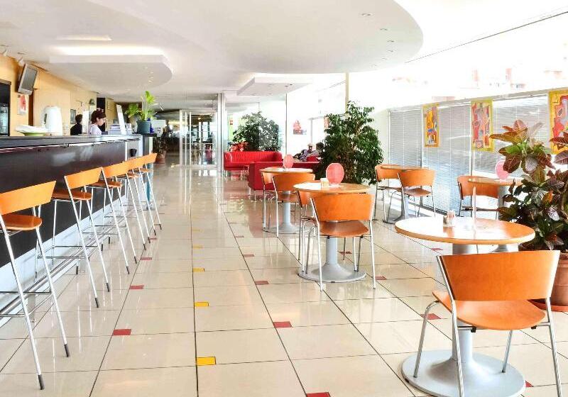 Fotos del hotel Ibis Montevideo Rambla:  31