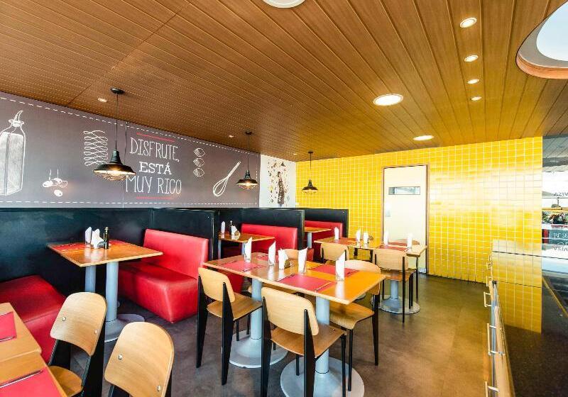 Fotos del hotel Ibis Montevideo Rambla:  22
