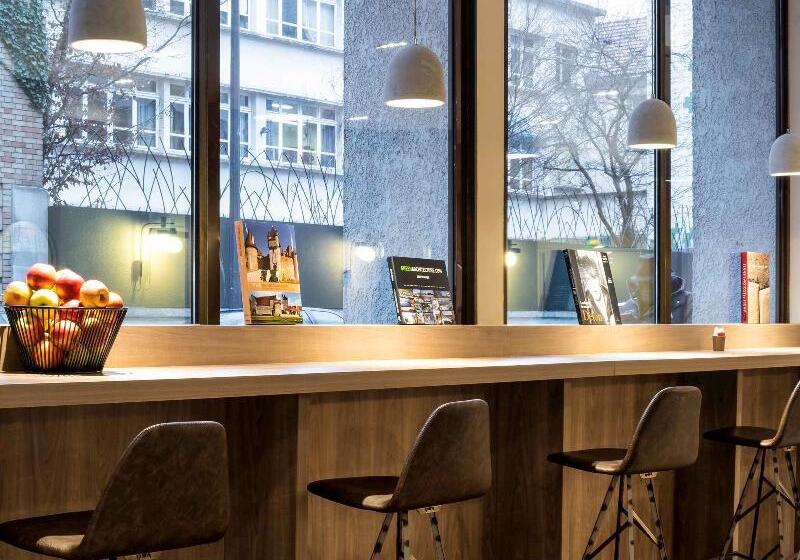Fotos del hotel Ibis Paris Alesia Montparnasse:  22