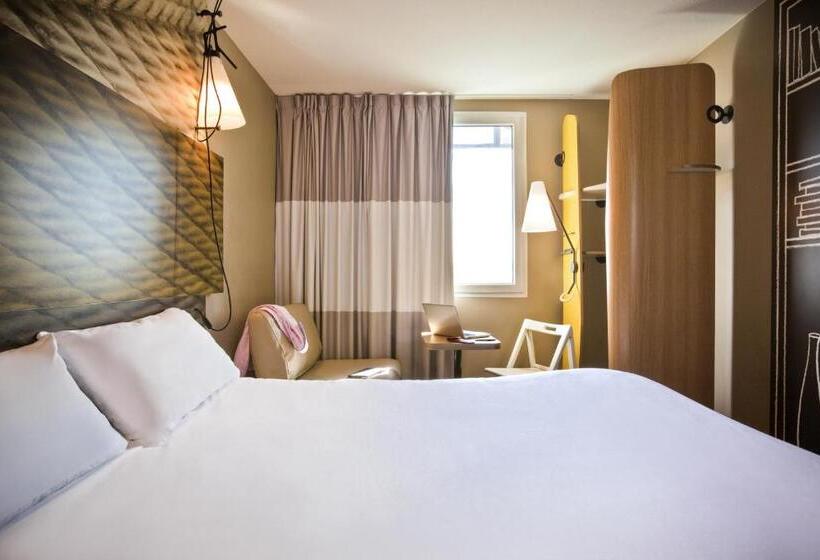 هتل Ibis Paris La Defense Courbevoie