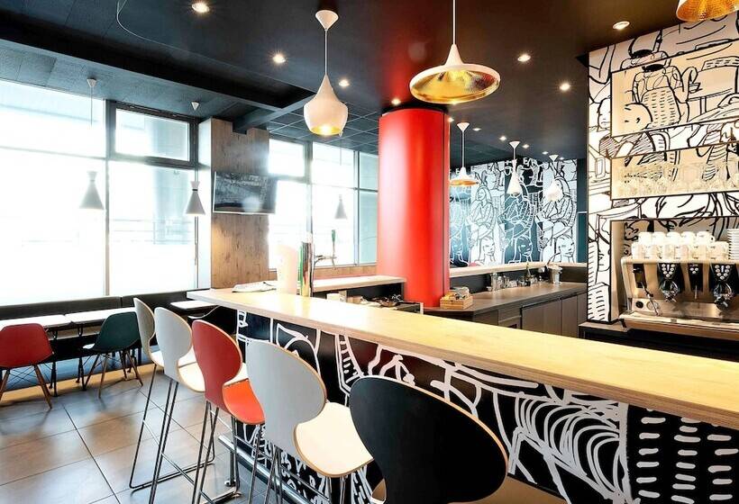 هتل Ibis Warszawa Centrum