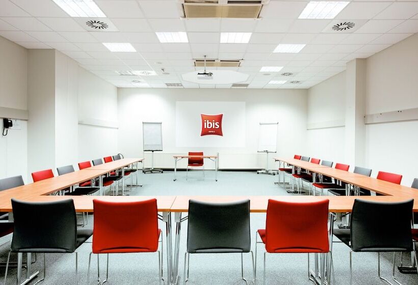 هتل Ibis Warszawa Centrum