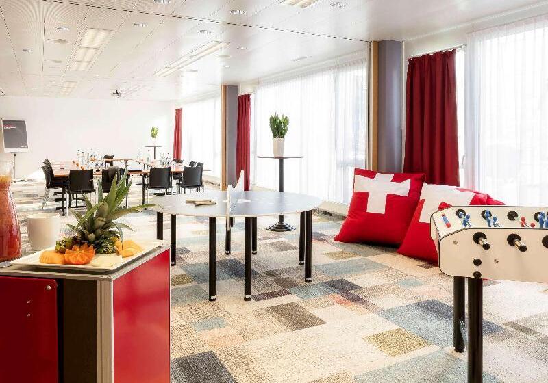 فندق Ibis Zurich Messe Airport