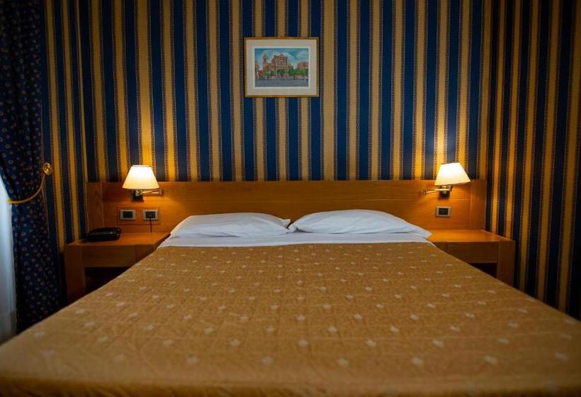 Fotos del hotel Andreotti:  2