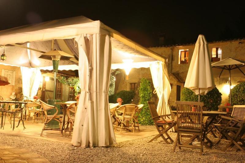 هتل Masia Sumidors