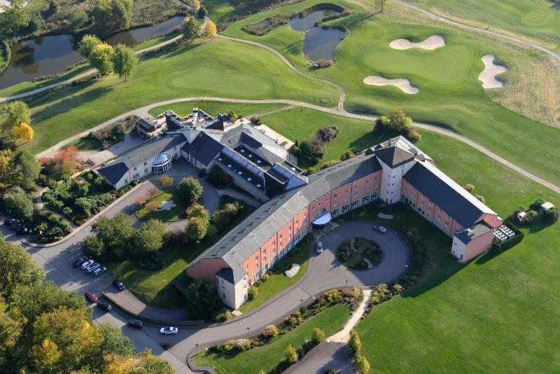 هتل Mercure Luxembourg Kikuoka Golf & Spa