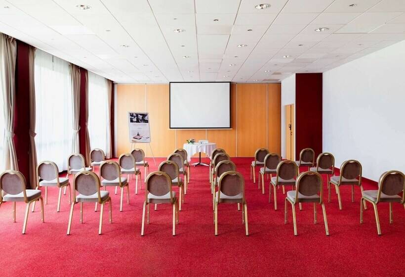 هتل Mercure Nevers Pont De Loire