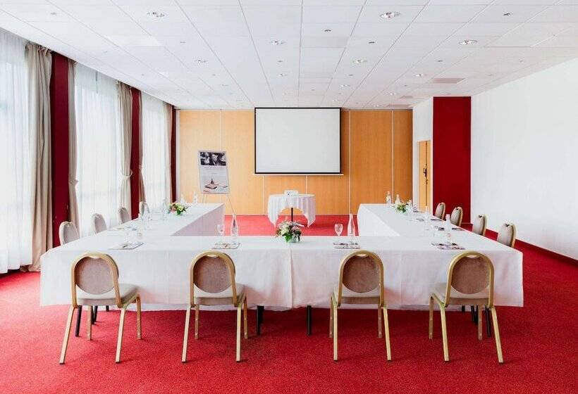 هتل Mercure Nevers Pont De Loire