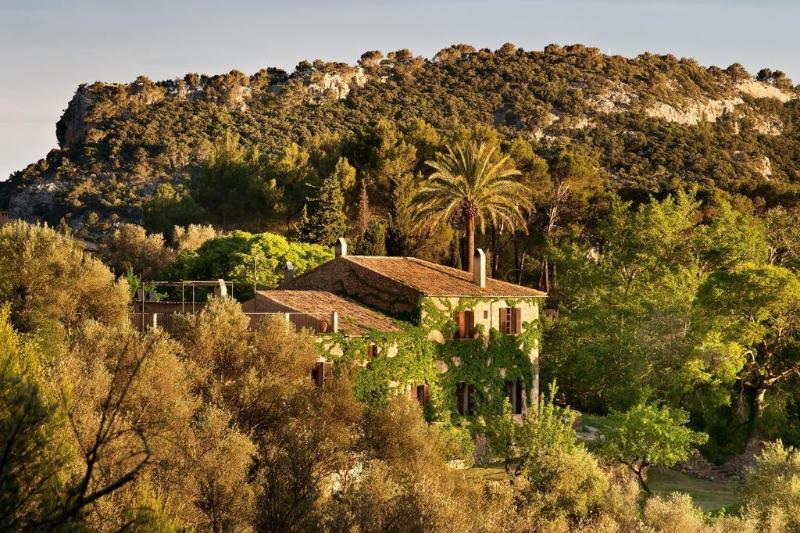 هتل Mirabo De Valldemossa
