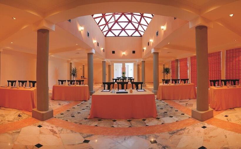 Fotos del hotel Movenpick Nabatean Castle:  15