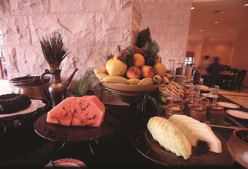 Fotos del hotel Movenpick Nabatean Castle:  51
