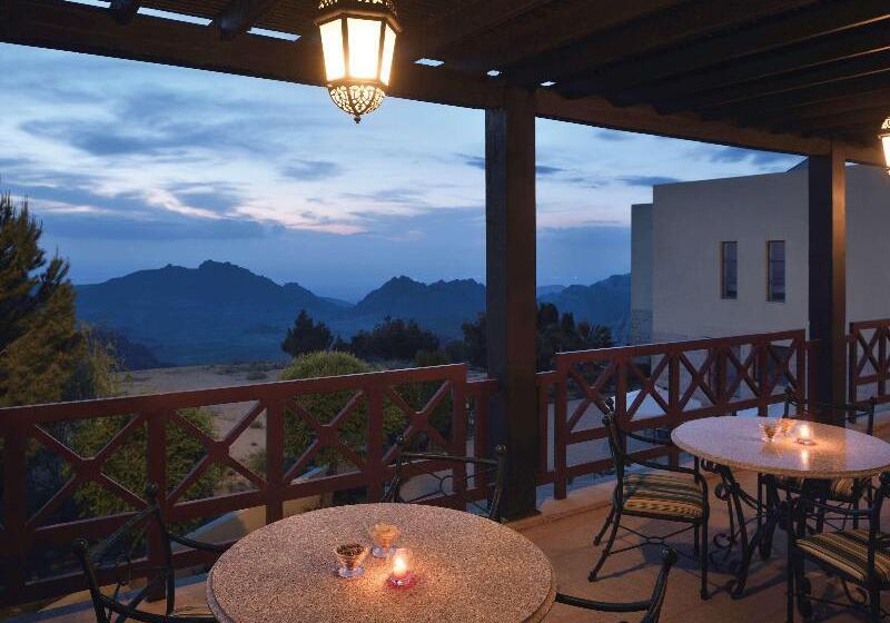 Fotos del hotel Movenpick Nabatean Castle:  2