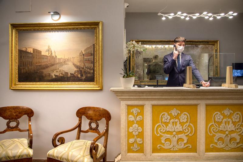 Fotos del hotel Mozart:  37