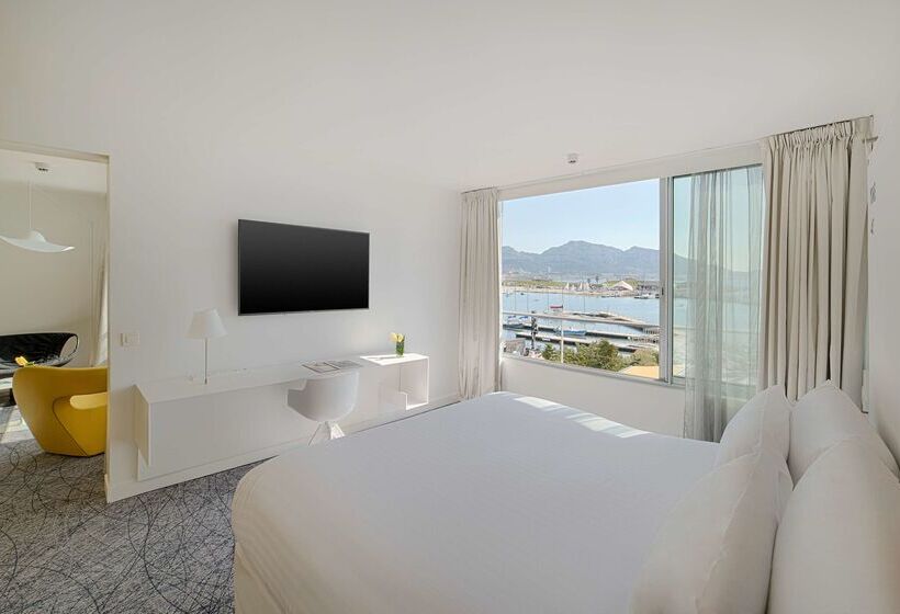 Fotos del hotel Nhow Marseille:  39