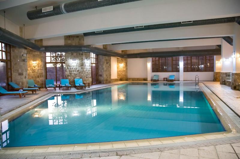 هتل Old Village Resort