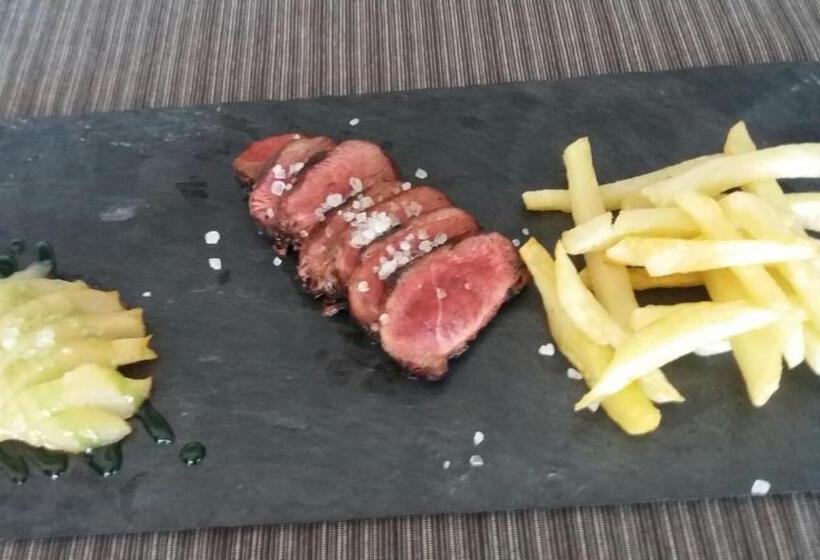 هتل Puigcerdà