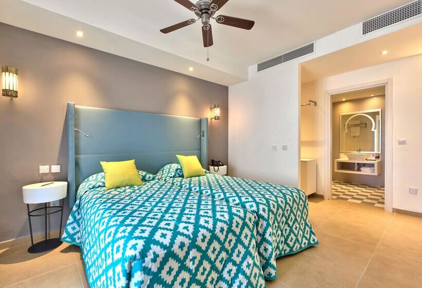 Db San Antonio Hotel + Spa All Inclusive