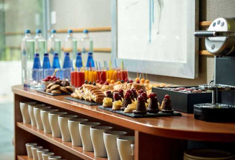 هتل Sofitel Athens Airport
